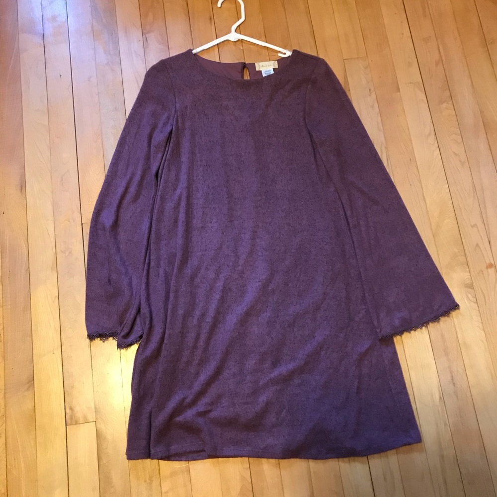 Cute purple dress!